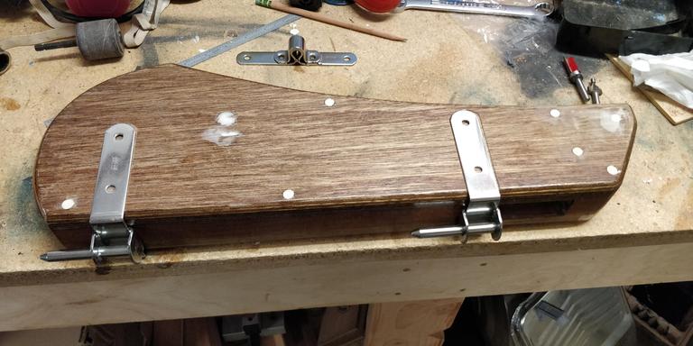 fitting pintles on rudder cassette