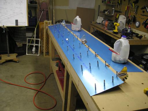 Lower skin on spar assembly