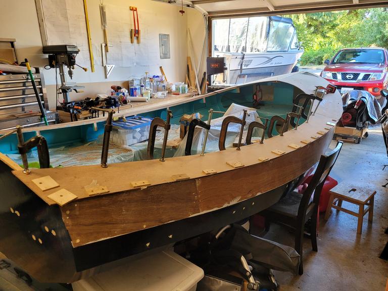 glueing aft stbd deck