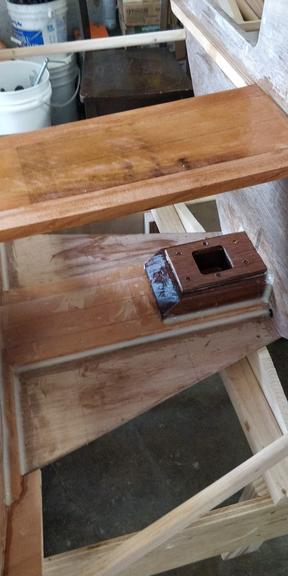 filleting mast step area