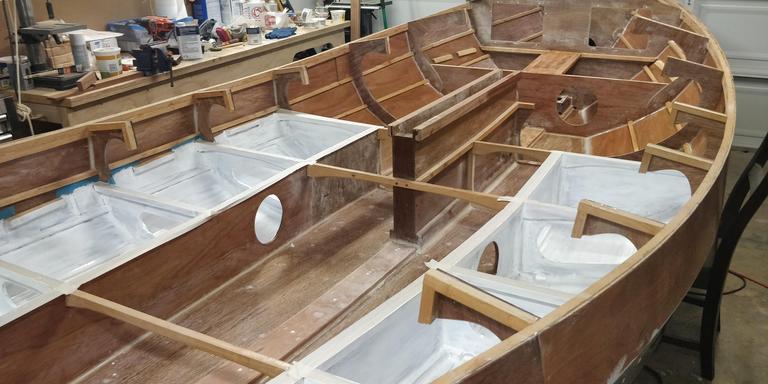 painting seat lockers