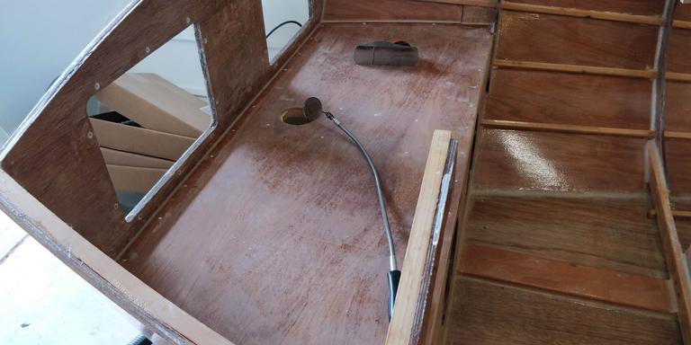 fillet forward seat top