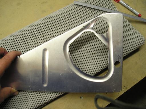 Trim line on seat rib