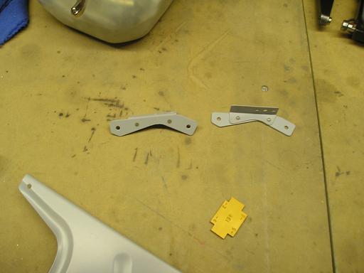 Inboard rib removable flange riveting
