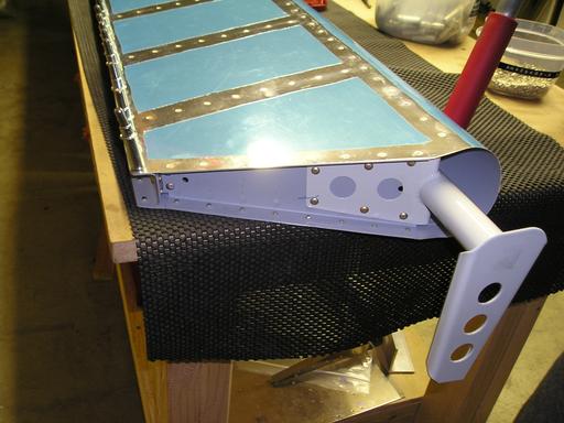 Inner rib all riveted
