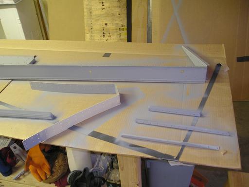 Priming parts