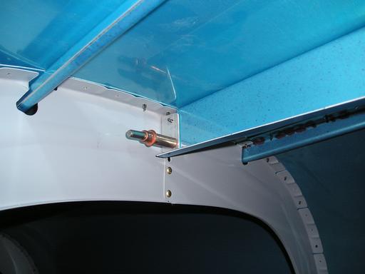F-707B clip