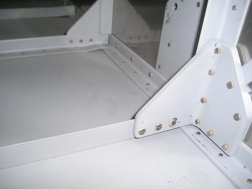 More riveting F-972B