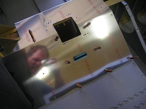Drilling seat floors