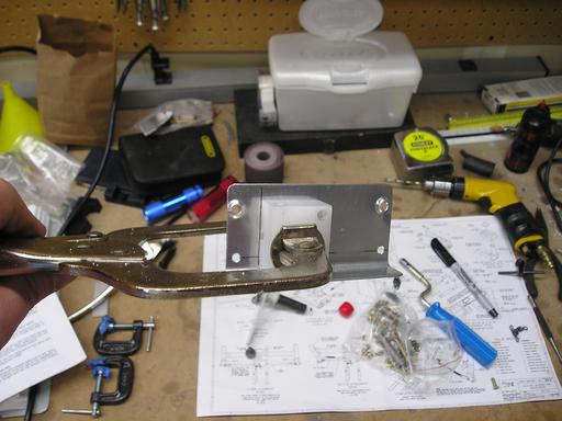 F-7123 pivot block