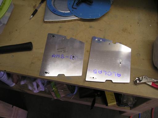 Tank level capacitance plates