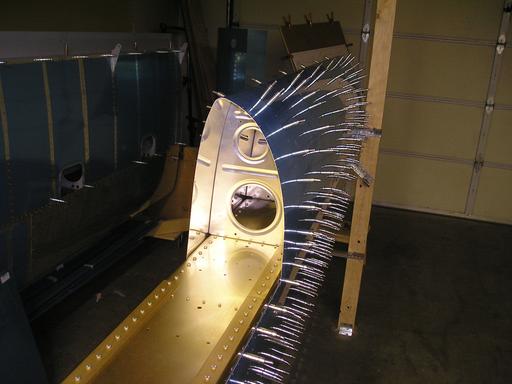 Installing leading edge onto spar